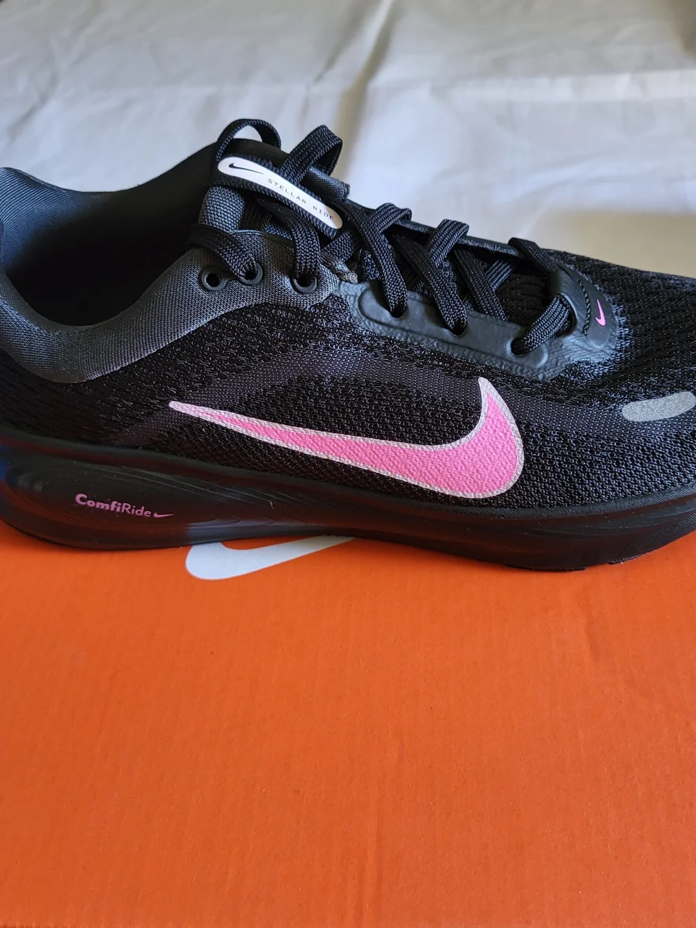 *NEW* Nike Stellar Ride Black Pink Running Shoes GS Youth Size 4 Women's Size 5